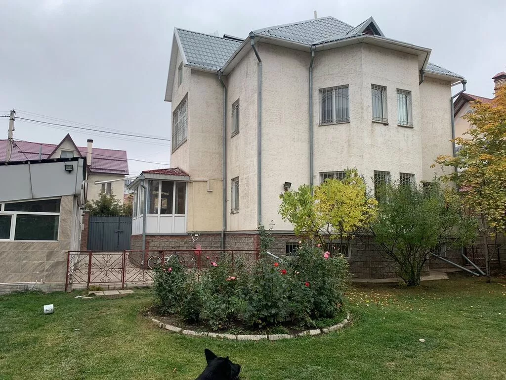400 м², 5 комнат