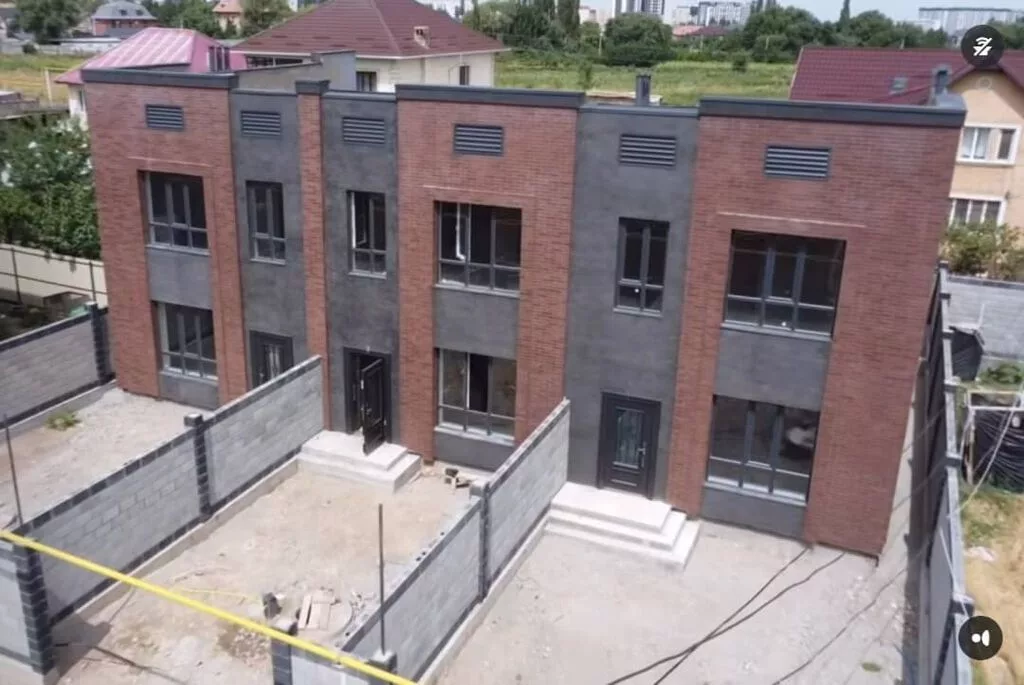 : 120 м², Другой тип здания, Без ремонта, 1 линия, С отдельным входом, С отдельным сан узлом