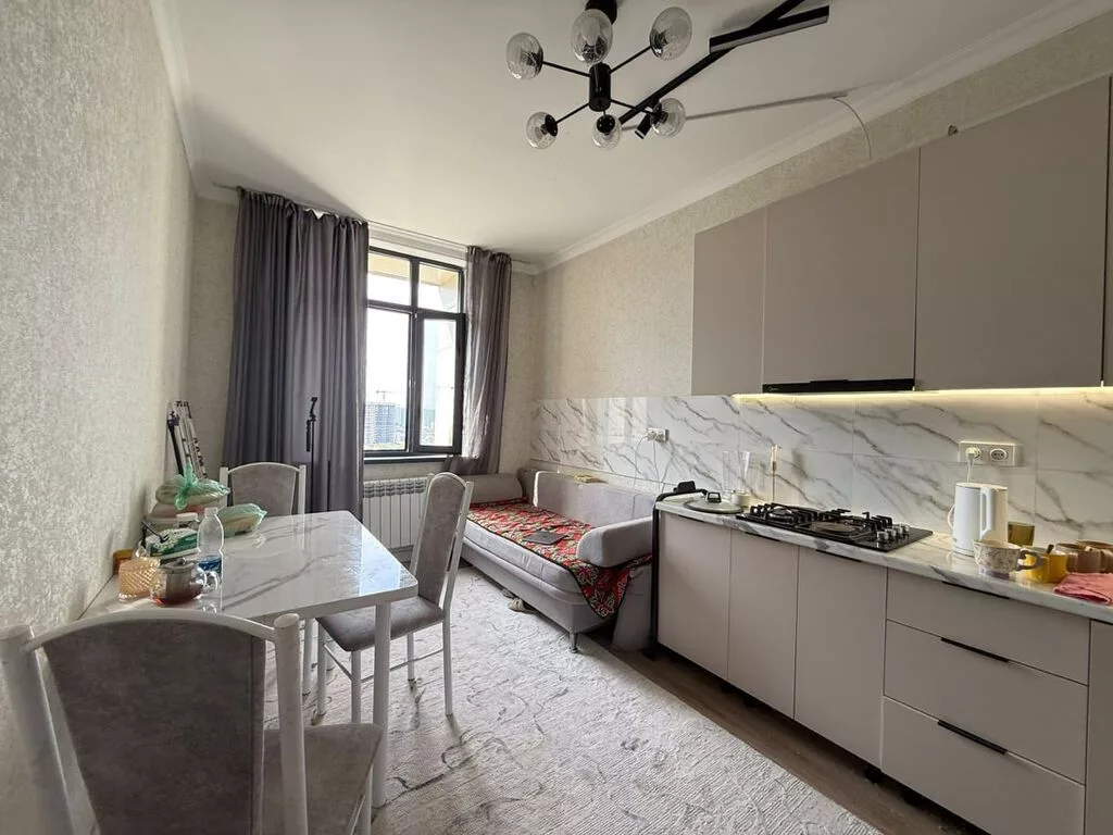 1 комната, 37 м², Джал-15 Элитка, 13 этаж, Евроремонт