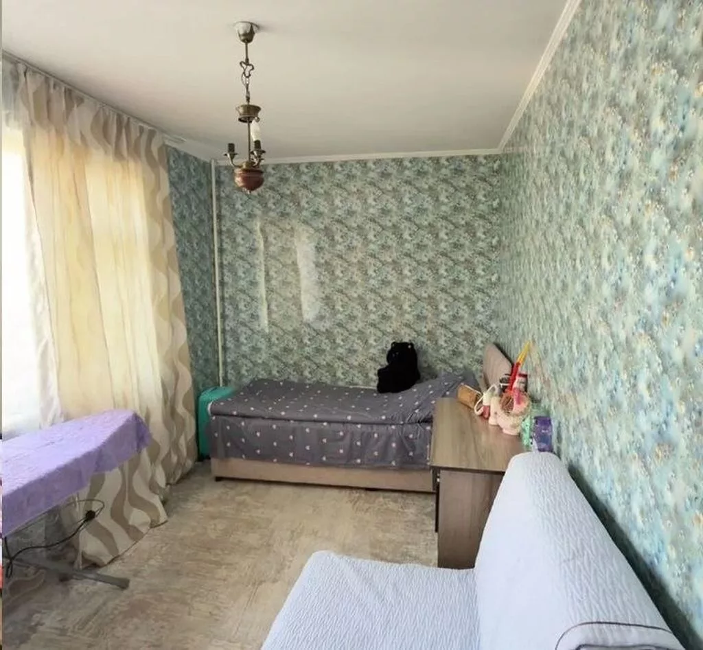 2 комнаты, 42 м², 7 мкр 104 серия, 3 этаж, Косметический ремонт
