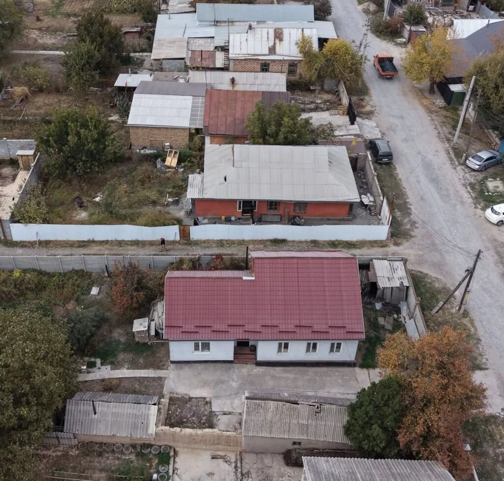6 комнат, 120 м², 4 соток, Бишкек, Кожомкул стадион Агентство недвижимости