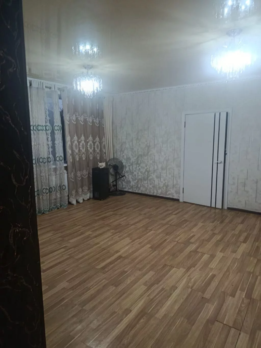 60 м², 3 комнаты, Аламедин-1 мкр, Без животных