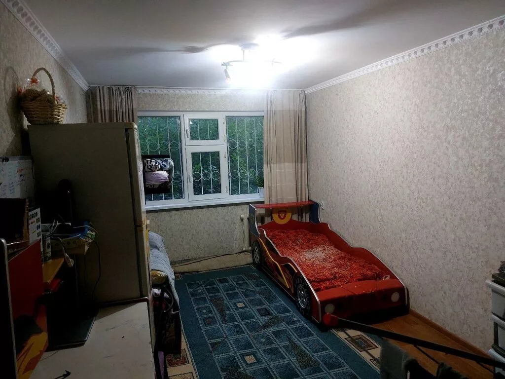 2 комнаты, 43 м², 6 мкр 104 серия, 1 этаж