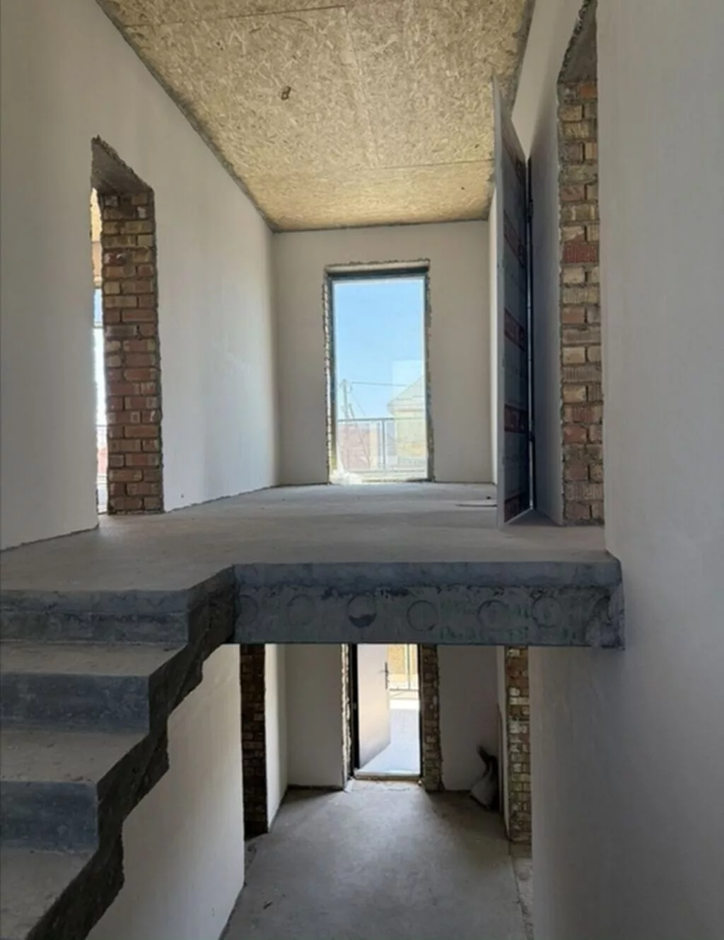 6 комнат и более, 250 м², 5 соток, Бишкек, Алтын-ордо ж/м Собственник