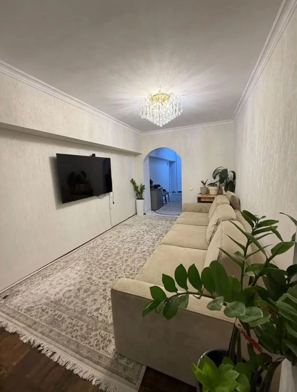 3 комнаты, 68 м², Золотой квадрат Индивидуалка, 4 этаж, Свежий ремонт