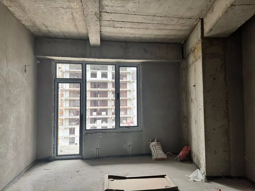 3 комнаты, 134 м², Асанбай мкр Элитка, 10 этаж, ПСО (под самоотделку)