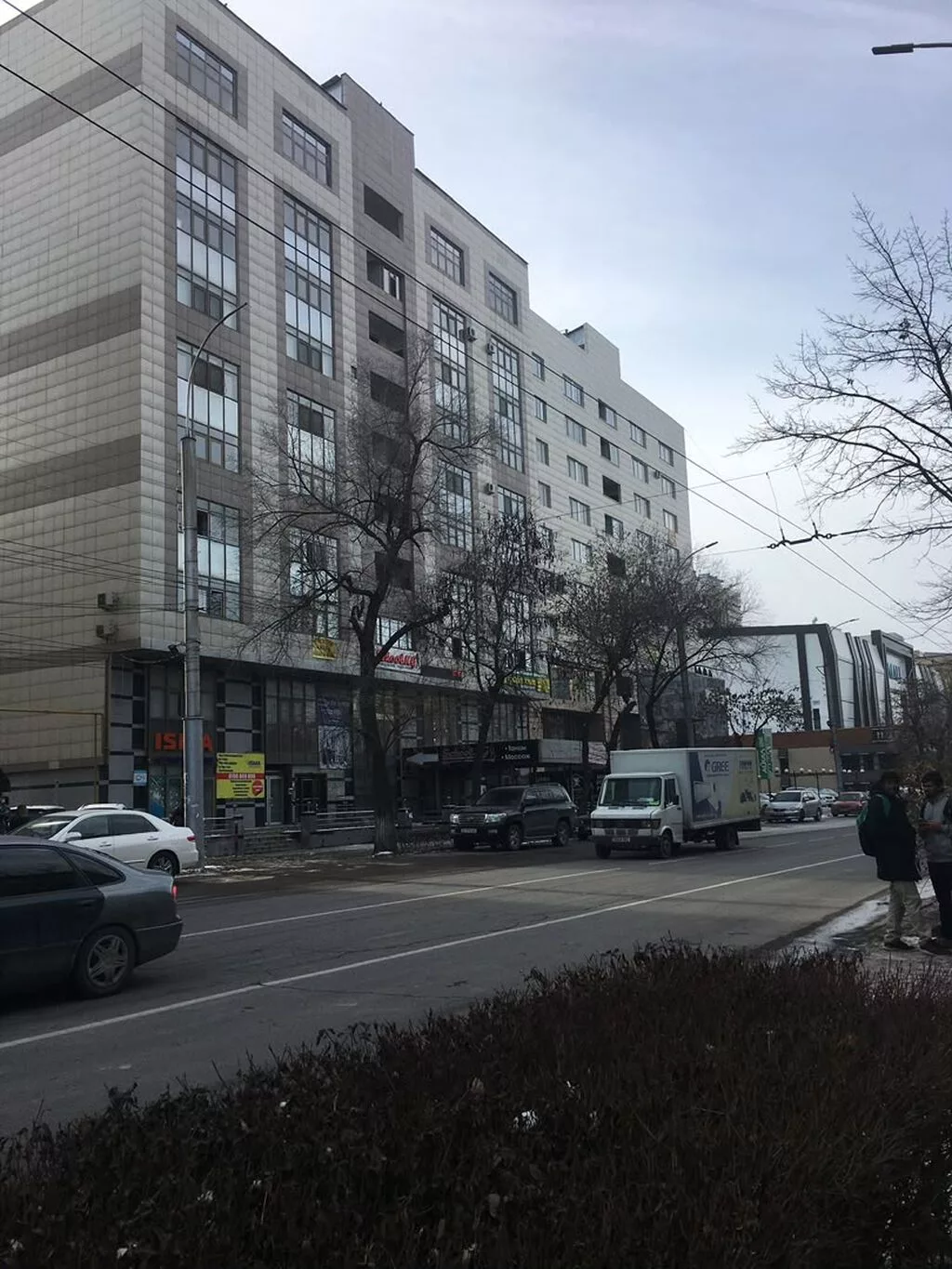 Сдается 4-ком. (200м²) элит. квартира. - ул. Киевская 190