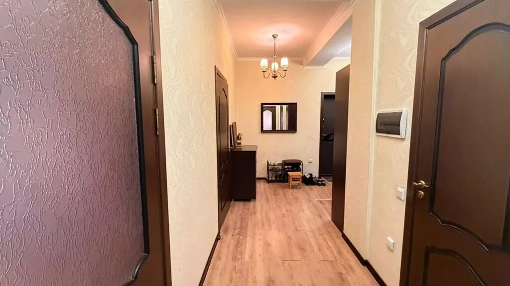 2 комнаты, 70 м², Золотой квадрат Элитка, 7 этаж, Евроремонт