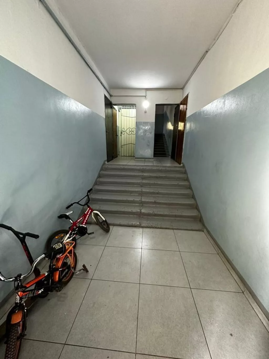 3 комнаты, 58 м², ул. Боконбаева / Гоголя 104 серия, 1 этаж, Косметический ремонт