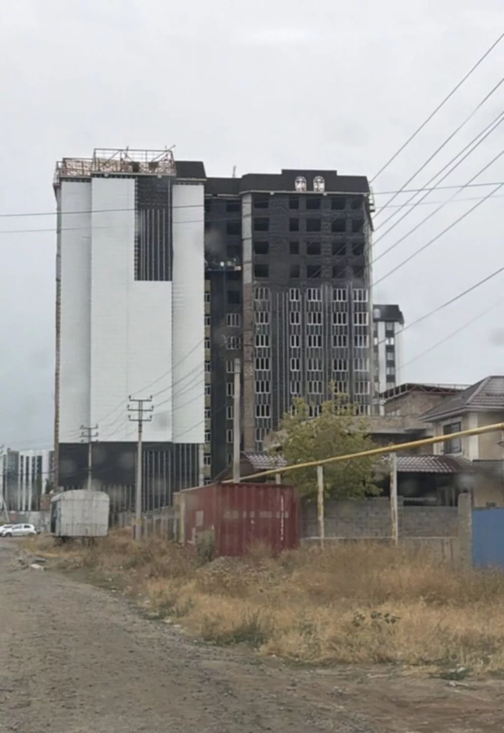 Строится, 2 комнаты, 66 м²