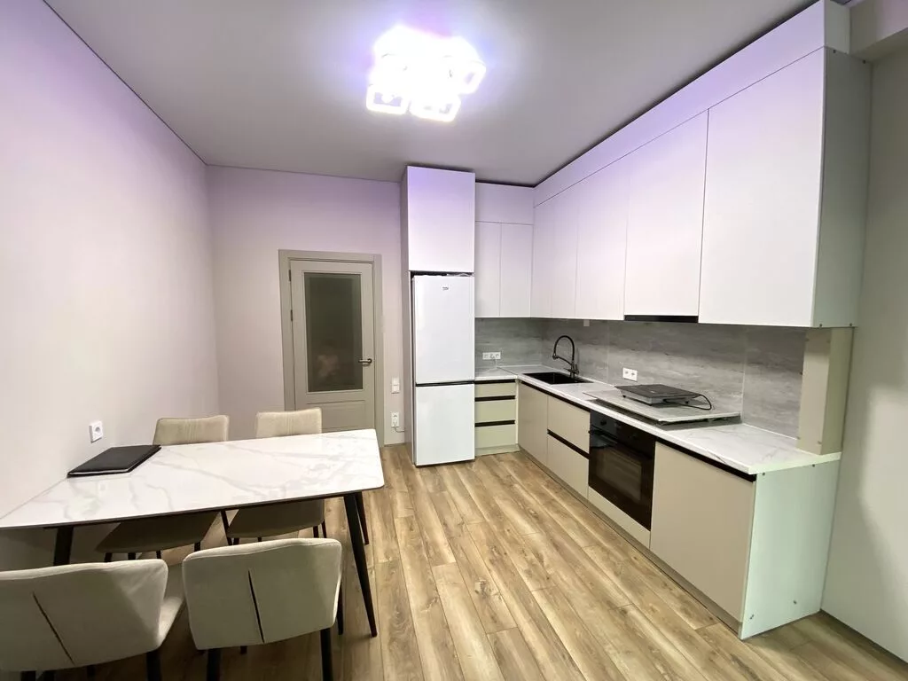 1 комната, 46 м², Элитка, 3 этаж, Евроремонт