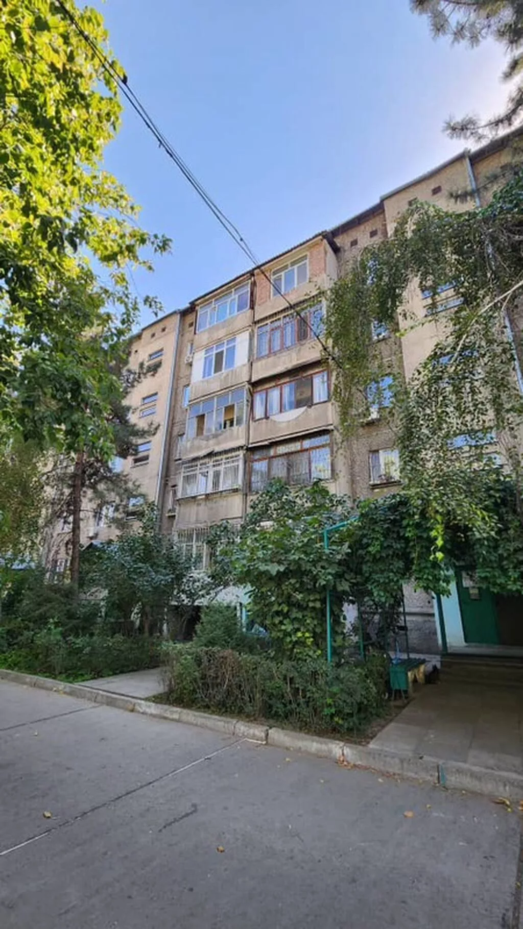 3 комнаты, 63 м², 105 серия, 1 этаж, Косметический ремонт