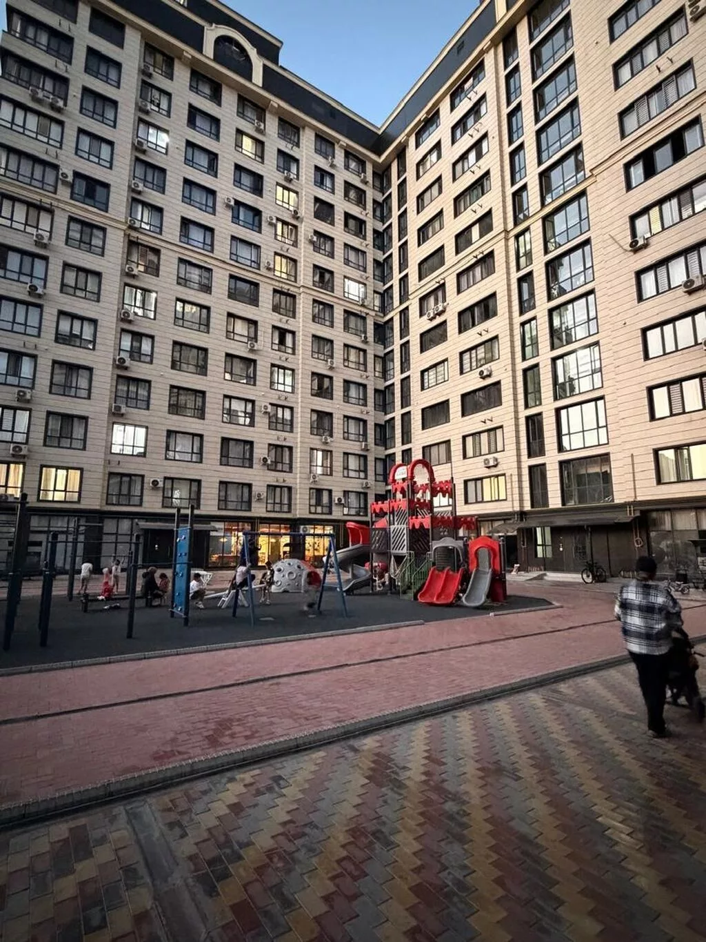 Элитка, 2 комнаты, 72 м²