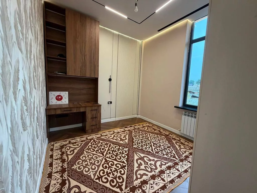 4 комнаты, 210 м², 3 соток, Заречное, Агентство недвижимости