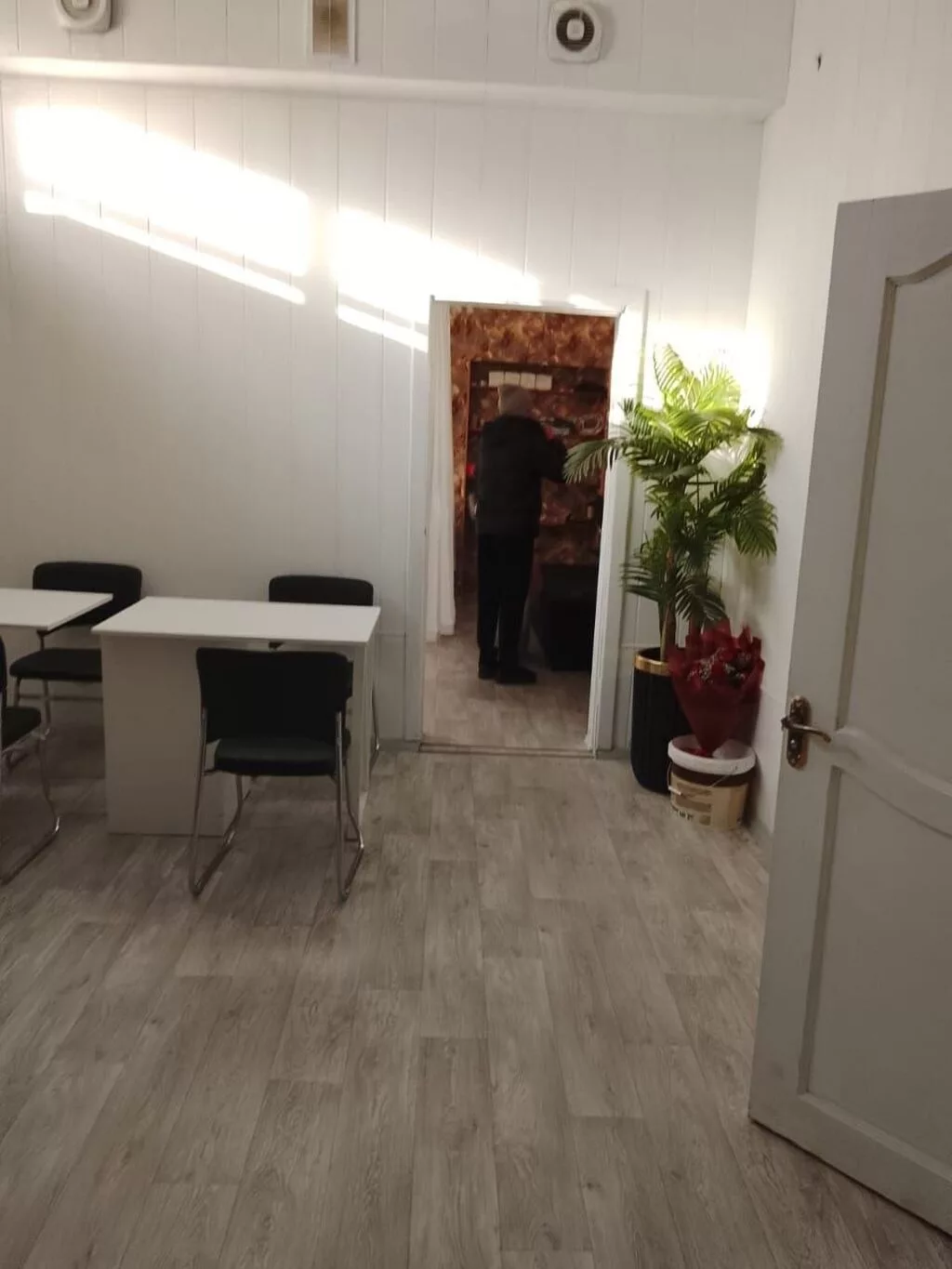 Продажа магазинов 54 м², Евроремонт, Отдельный вход, 1 этаж