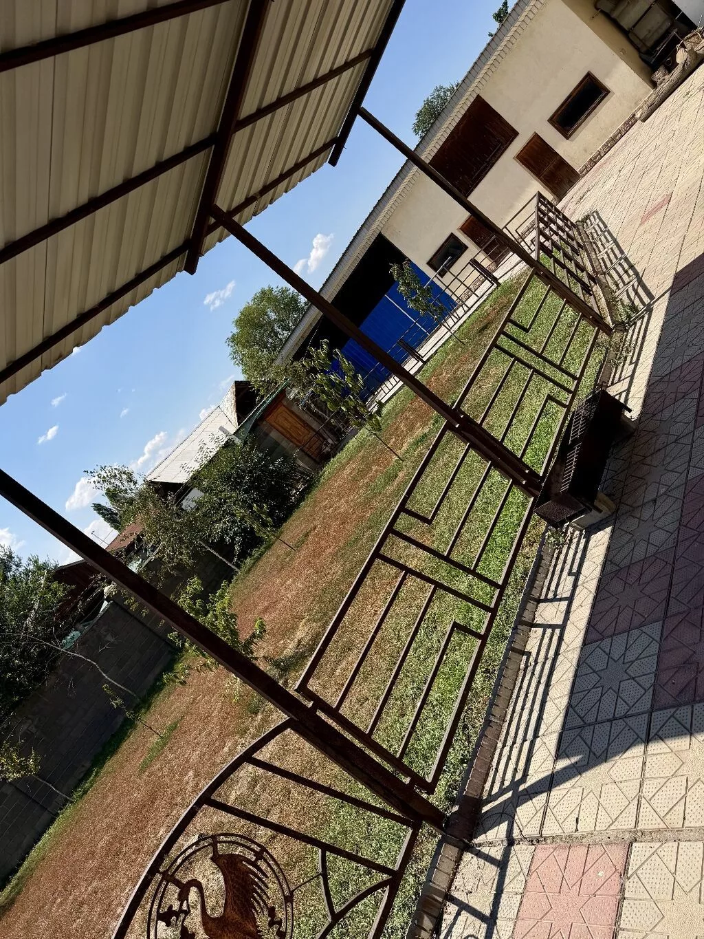4 комнаты, 200 м², 10 соток, Новопокровка, Собственник
