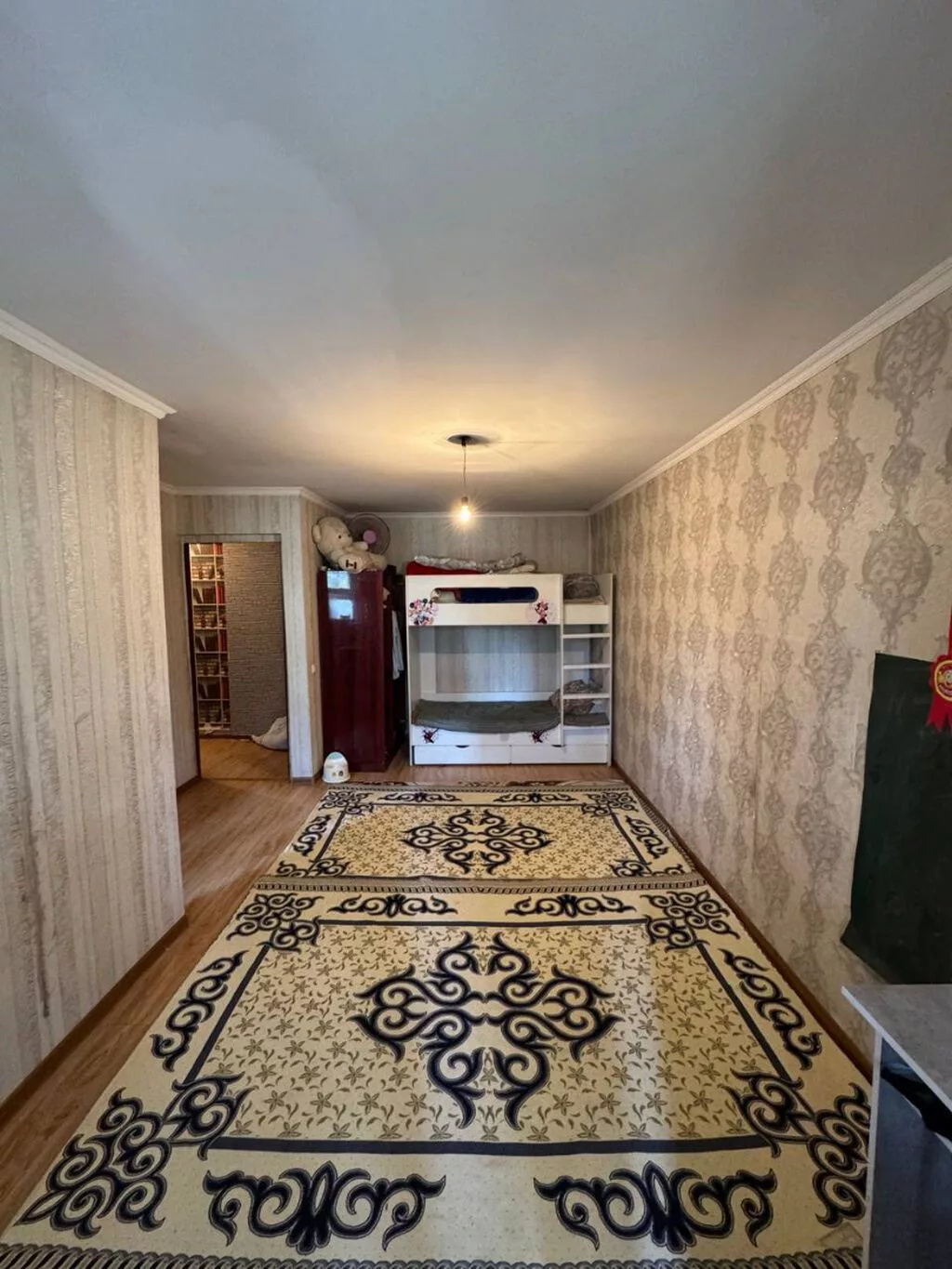 1 комната, 35 м², Индивидуалка, 4 этаж, Косметический ремонт