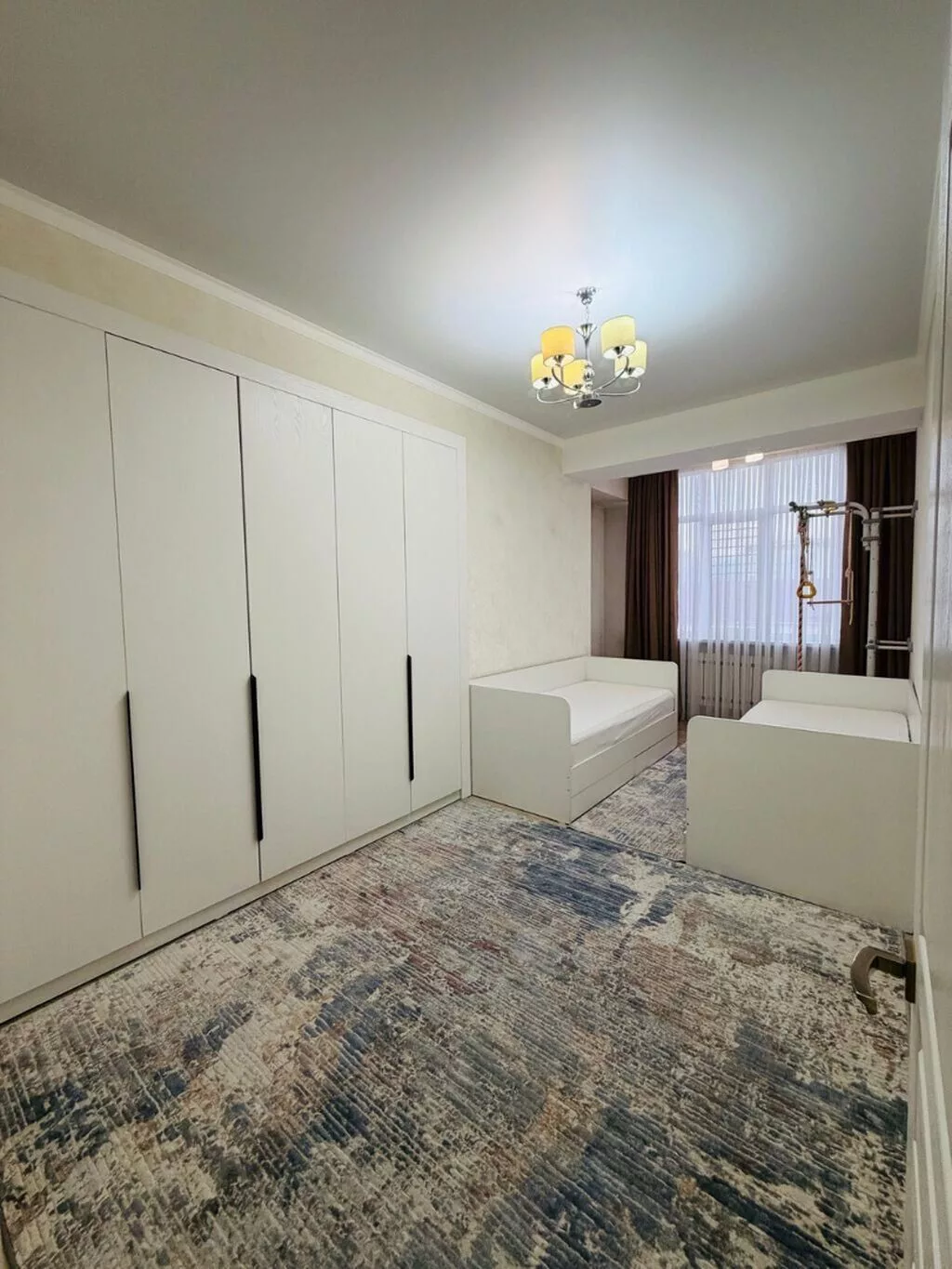 4 комнаты, 108 м², Золотой квадрат Элитка, 7 этаж, Евроремонт