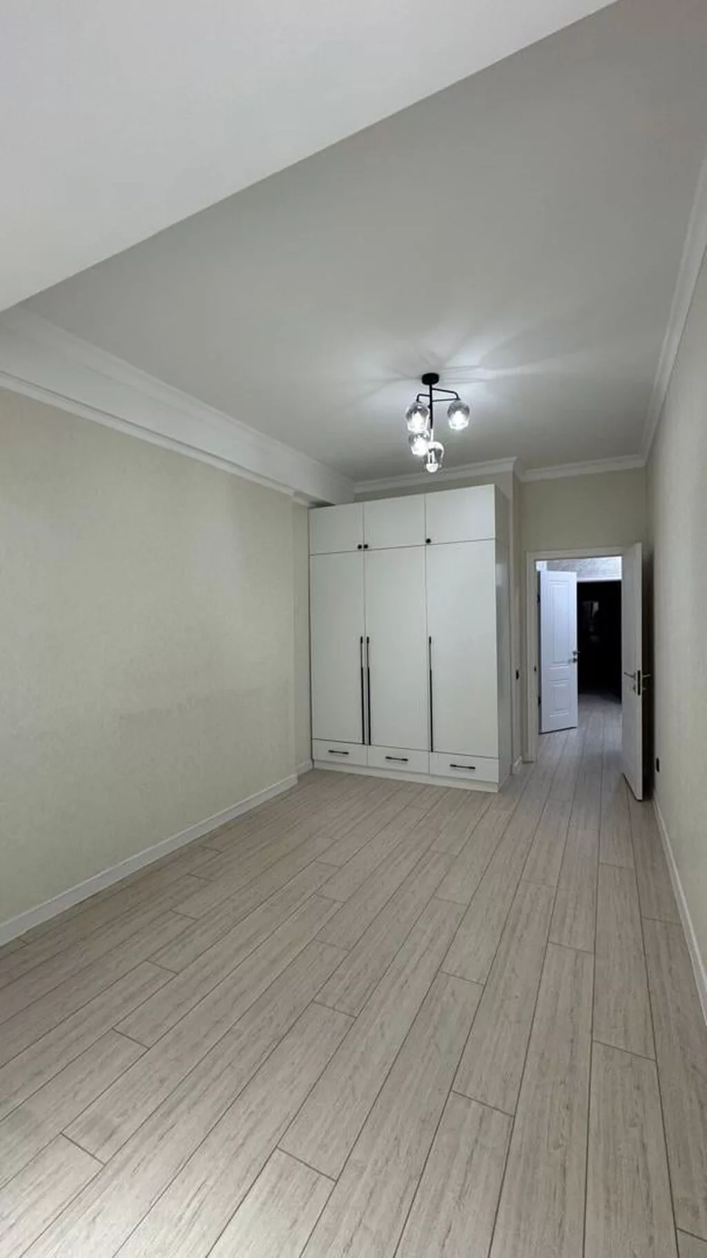 2 комнаты, 70 м², Тунгуч мкр Элитка, 2 этаж, Евроремонт