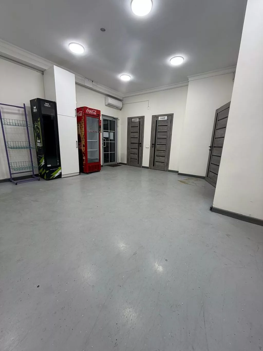 Продажа офисов 241 м², С ремонтом, Административное здание, 2 этаж