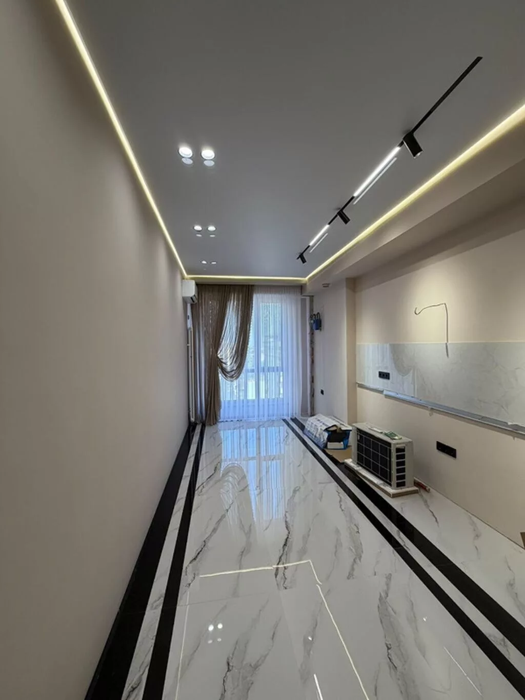 2 комнаты, 85 м², Золотой квадрат Элитка, 13 этаж, Дизайнерский ремонт