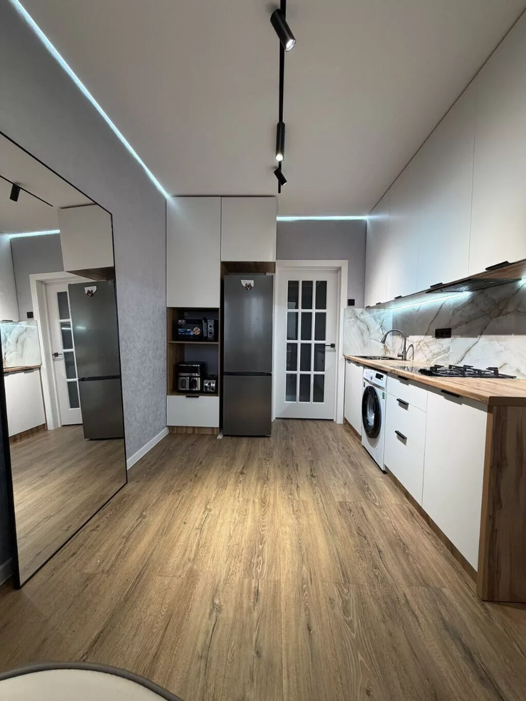 2 комнаты, 62 м², Кок-Жар мкр 9 этаж, Дизайнерский ремонт