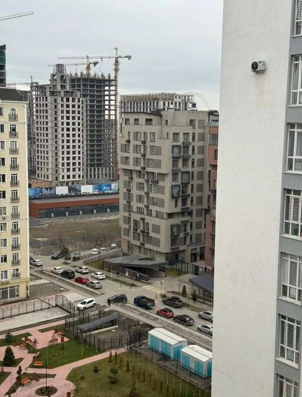 Продается 4х- комнатная квартира 📍Адрес: Асанбай 🏗️Застройщик