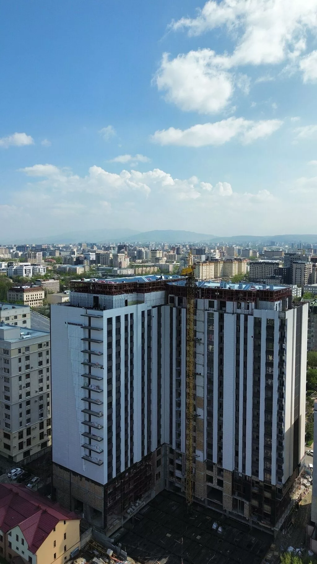 Продажа офисов 39 м², Без ремонта, 7 этаж