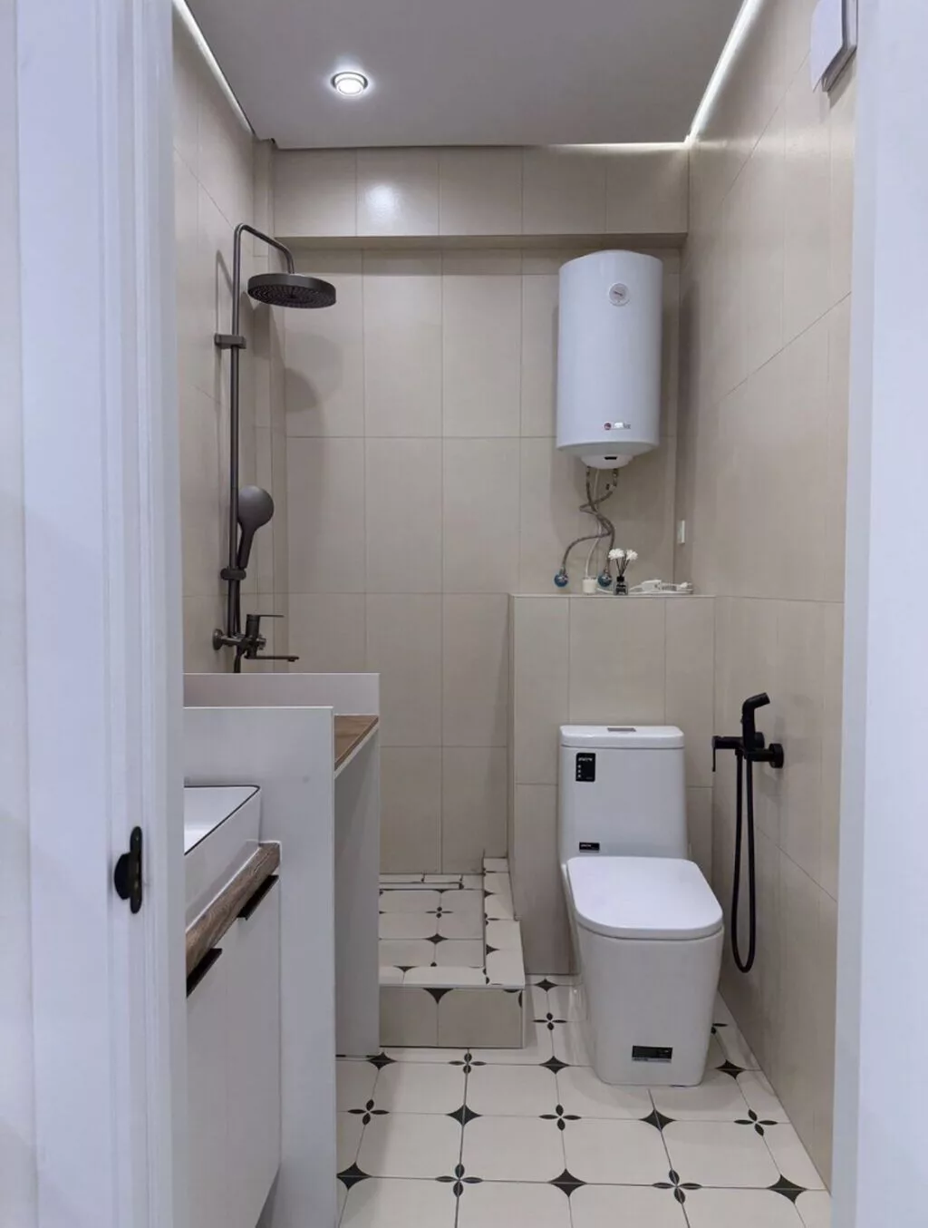 1 комната, 41 м², ул. Горького / Алматинка Элитка, 4 этаж, Дизайнерский ремонт