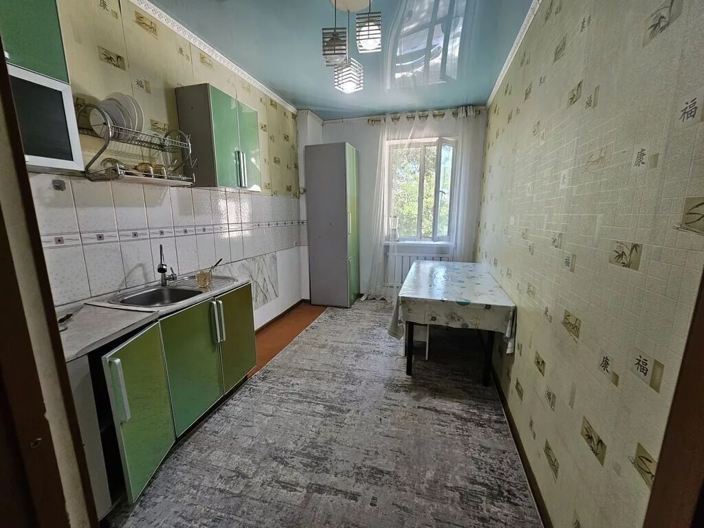 2 комнаты, 70 м², Аламединский рынок / базар Индивидуалка, 2 этаж, Косметический ремонт