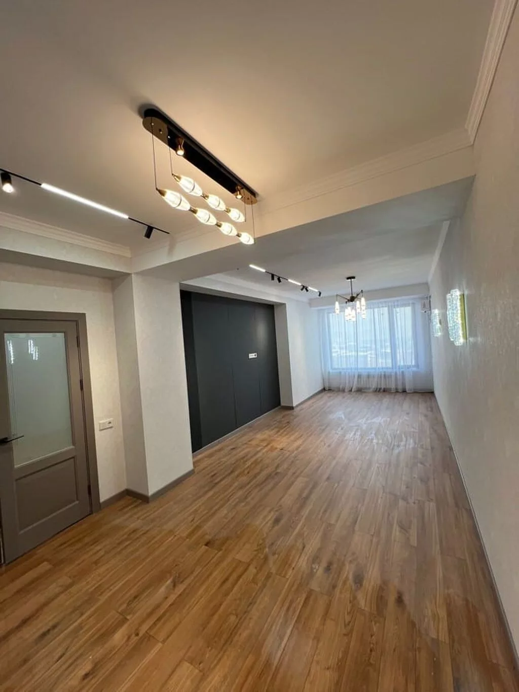 2 комнаты, 82 м², Политех Элитка, 13 этаж, Евроремонт