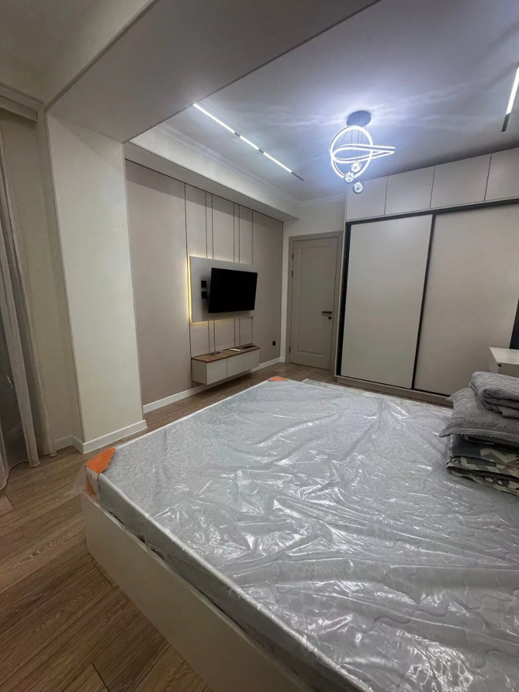 2 комнаты, 79 м², Советская/Скрябина Элитка, 9 этаж, Евроремонт