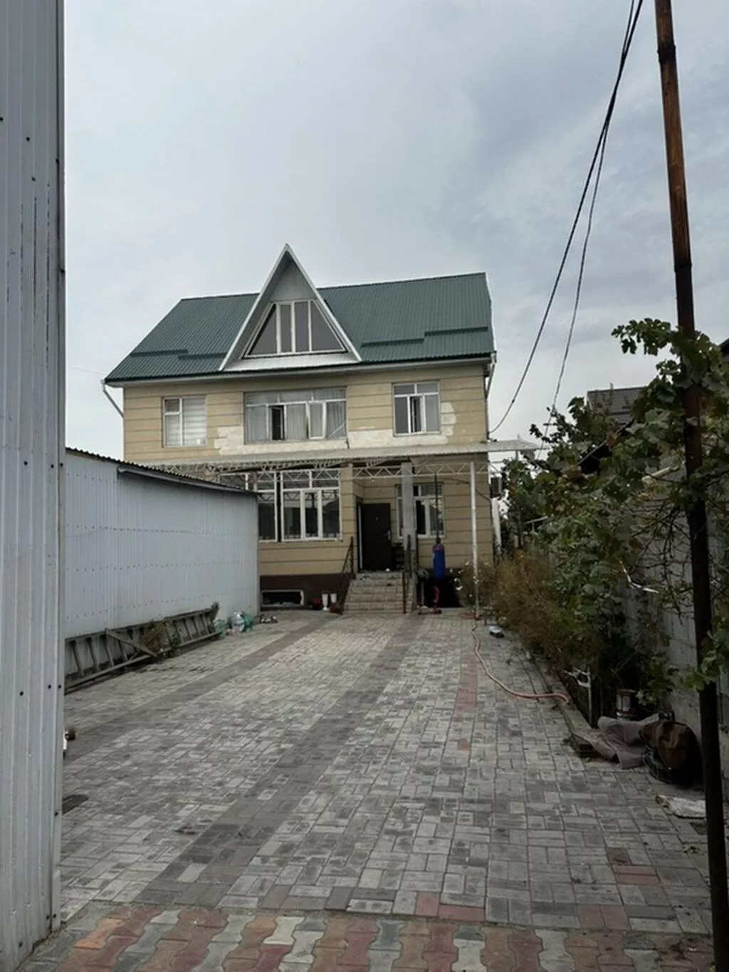 6 комнат и более, 430 м², 4 соток, Бишкек, Арча-Бешик ж/м Собственник