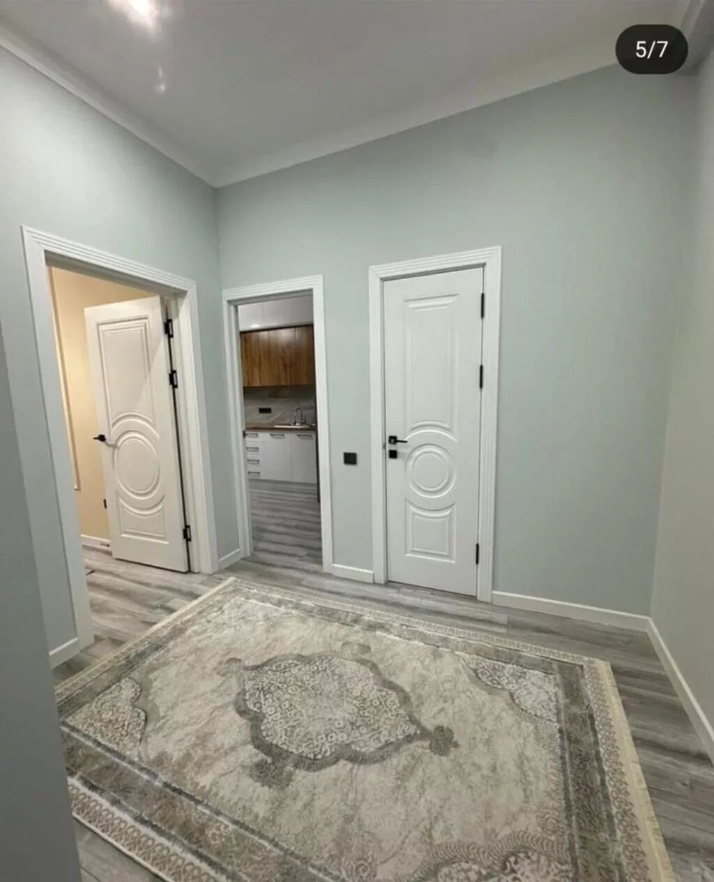 2 комнаты, 46 м², 12 мкр Элитка, 2 этаж, Свежий ремонт
