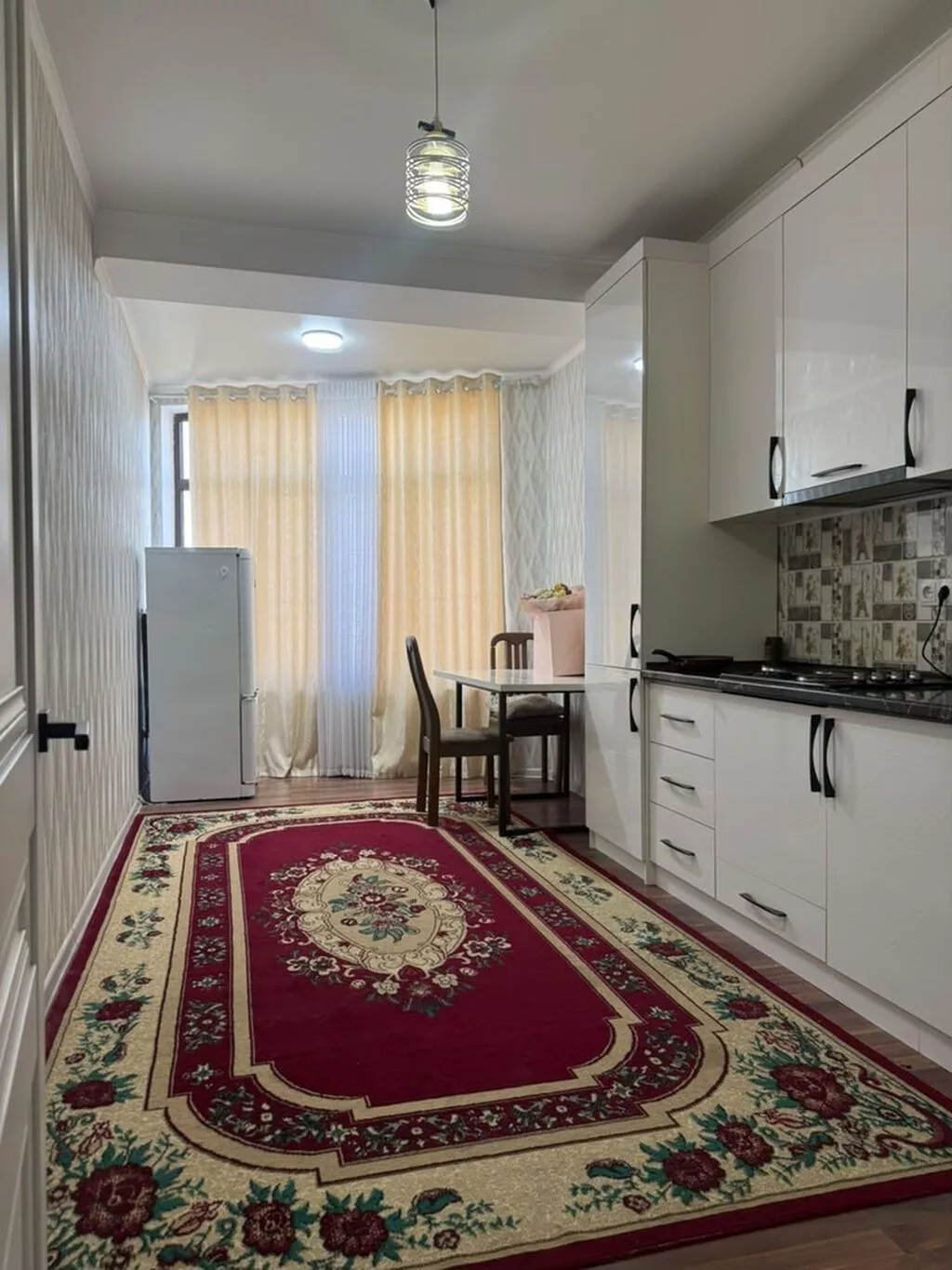 2 комнаты, 77 м², 8 мкр Элитка, 11 этаж, Свежий ремонт