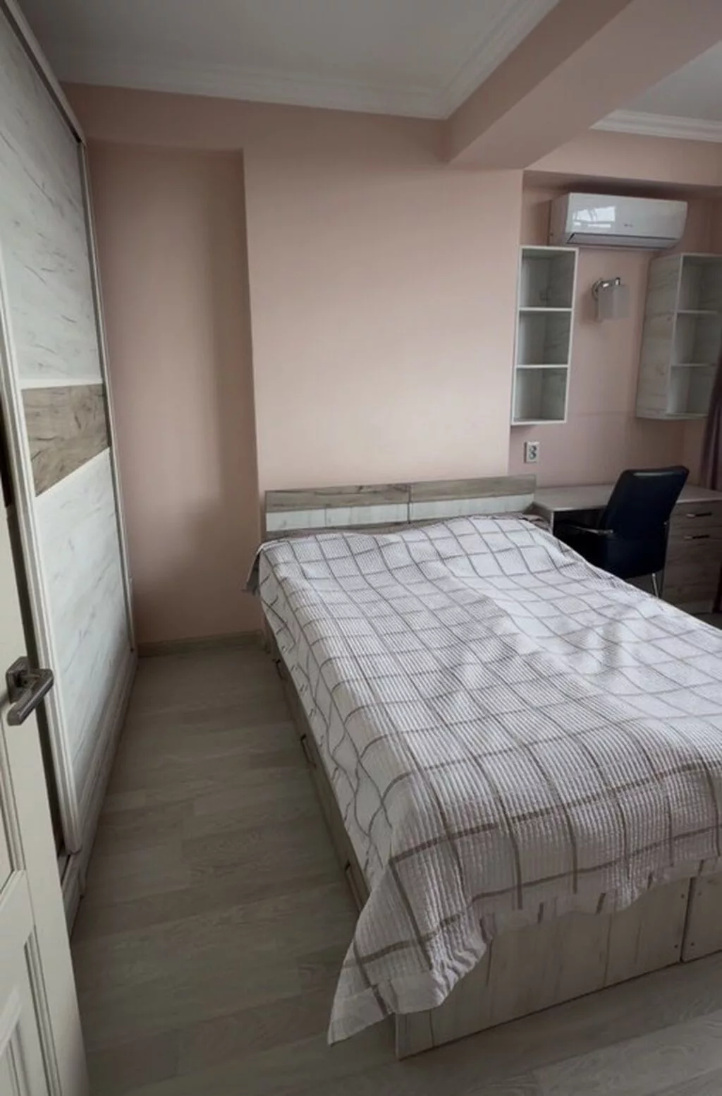 🏡 Сдаётся 3-комнатная квартира в районе Джалской больницы 🏢 Этаж: 10 📐
