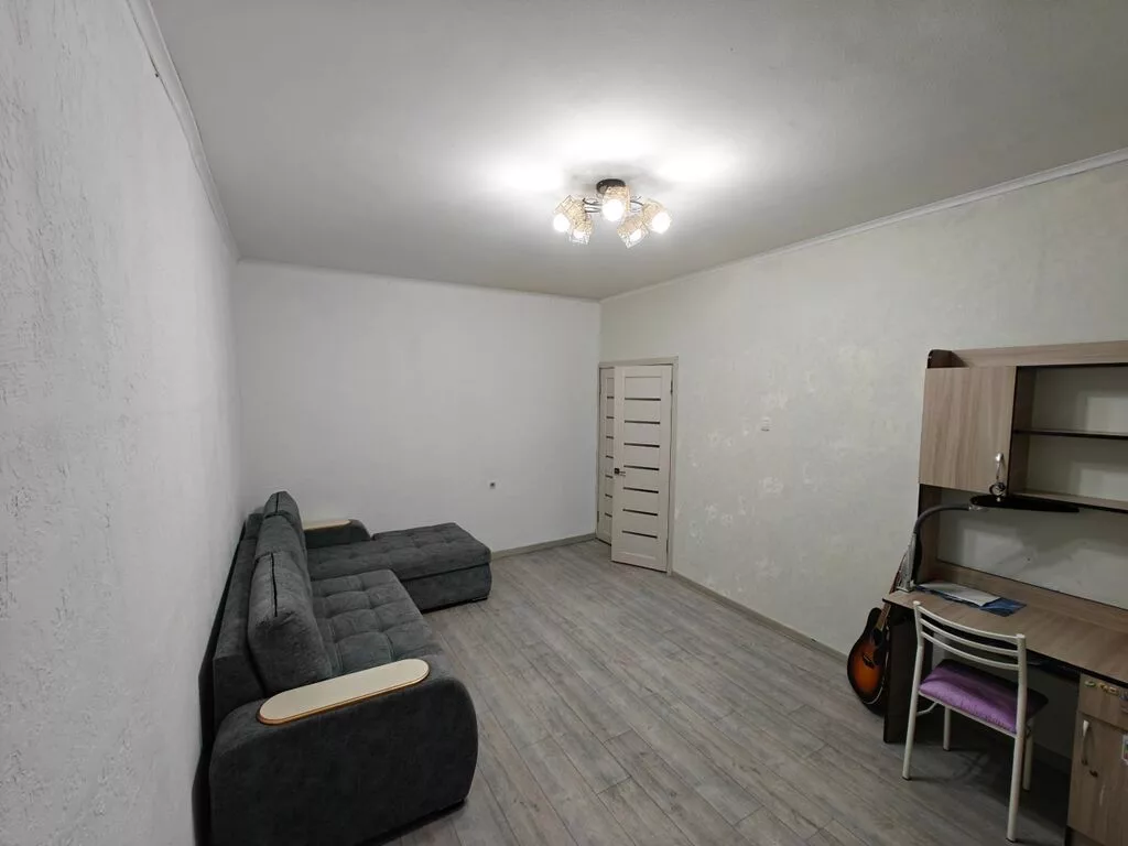 2 комнаты, 53 м², Тунгуч мкр 106 серия, 5 этаж, Косметический ремонт