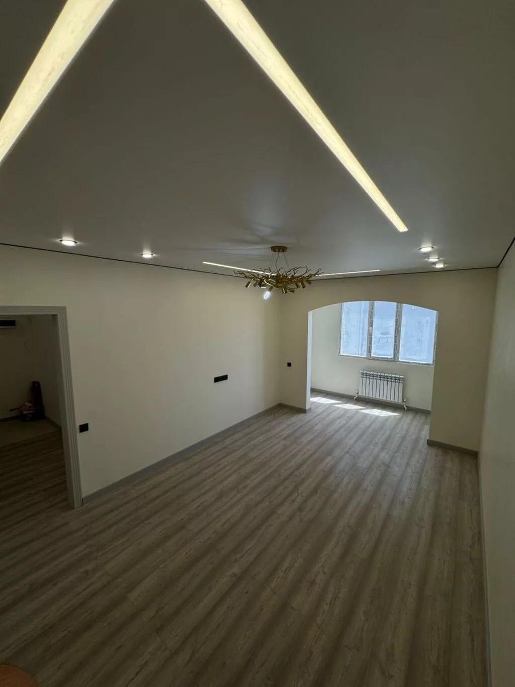 3 комнаты, 90 м², Ала-Арча ТРЦ Элитка, 8 этаж, Свежий ремонт