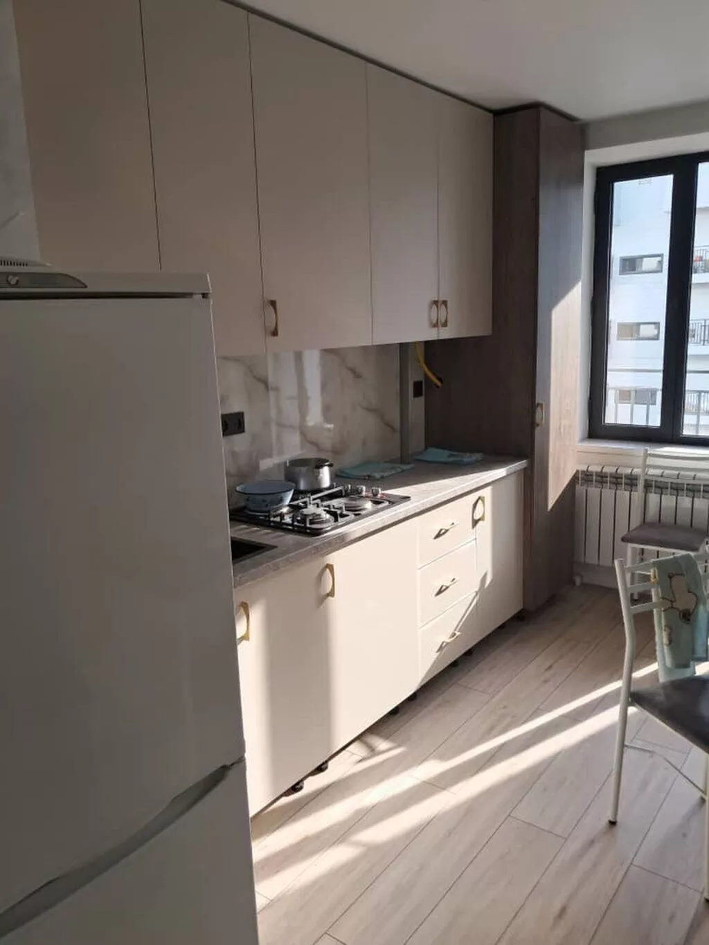 2 комнаты, 64 м², Дордой Моторс рынок Элитка, 8 этаж, Свежий ремонт