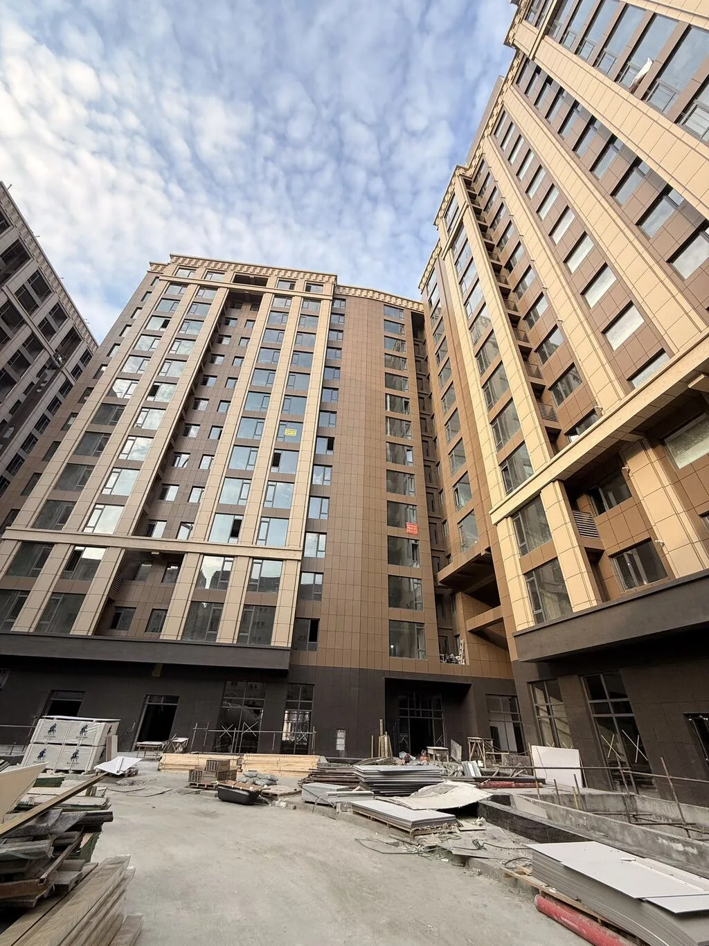 3 комнаты, 114 м², Кок-Жар мкр Элитка, 11 этаж, ПСО (под самоотделку)