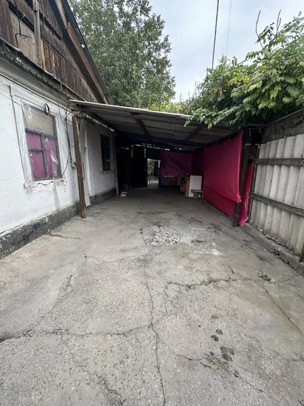 40 м², 4 комнаты, Аламединский рынок / базар, Семейным