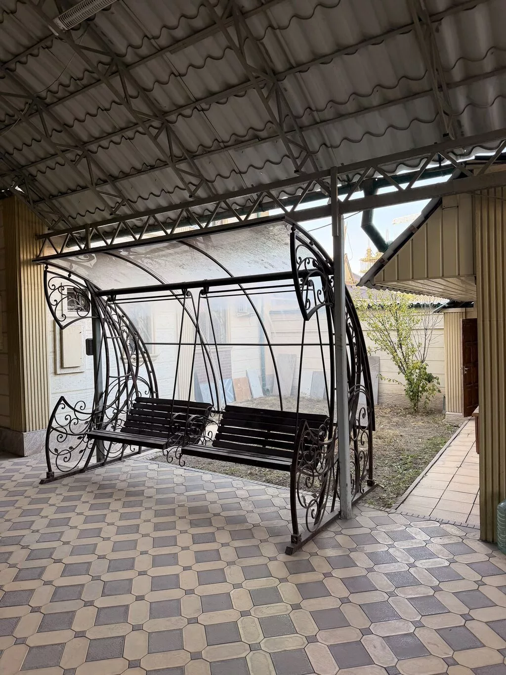 200 м², 5 комнат, Рабочий Городок