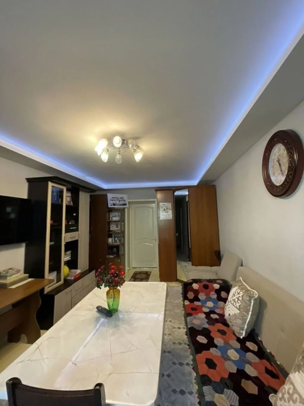2 комнаты, 60 м², Бишкек Парк ТРЦ Индивидуалка, 3 этаж, Свежий ремонт
