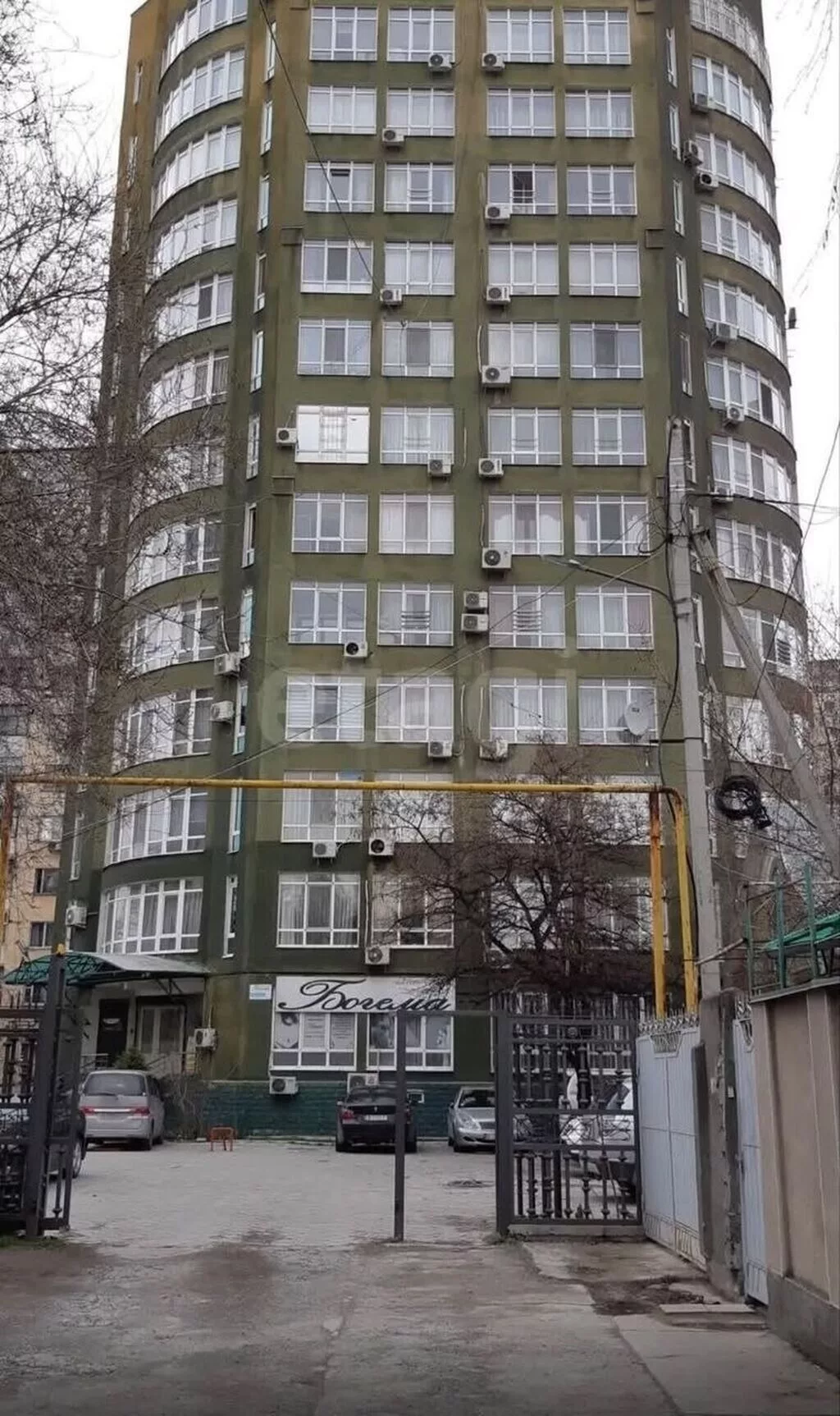 4 комнаты, 135 м², 3 этаж
