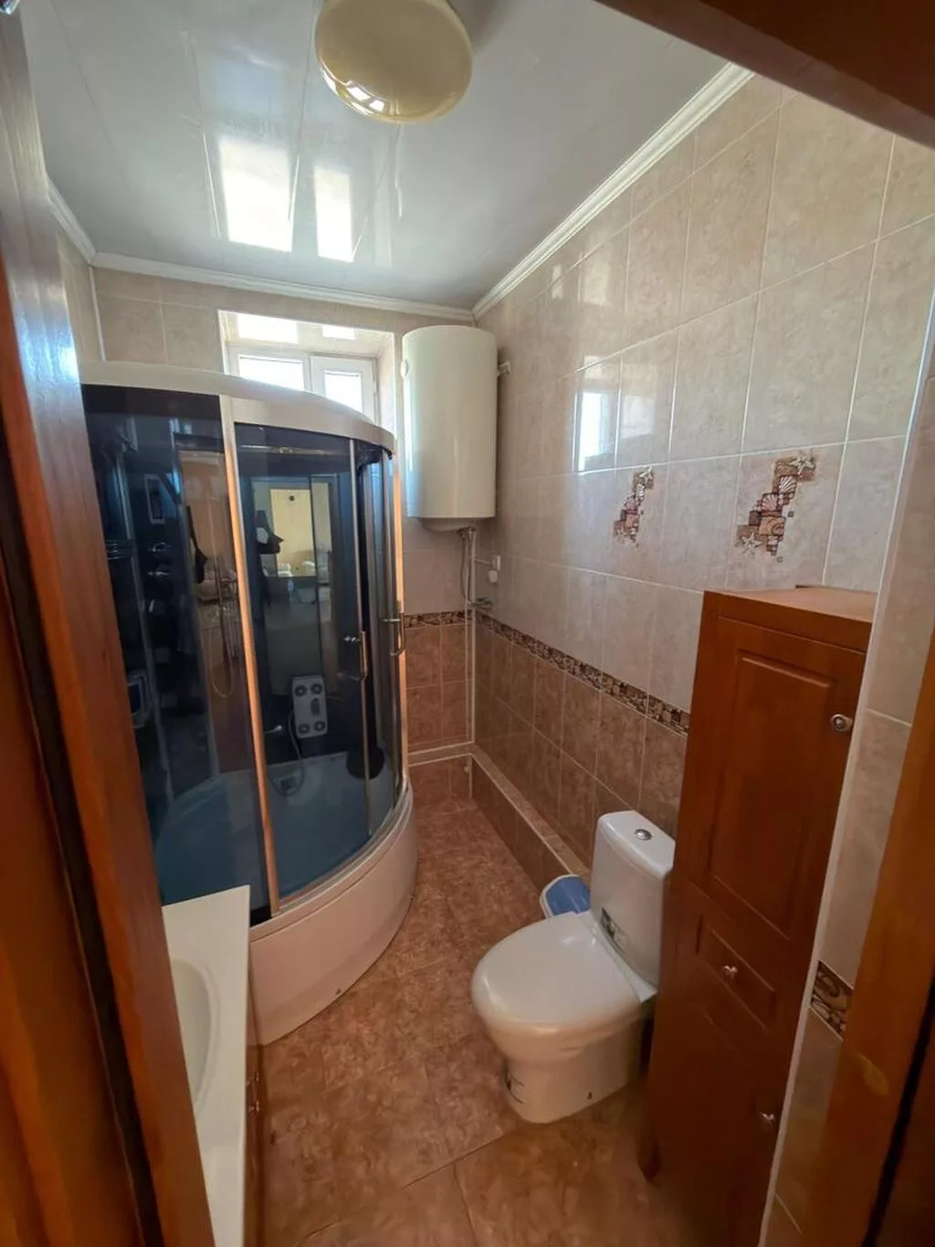 350 м², 6 комнат, Ынтымак ж/м, Без подселения