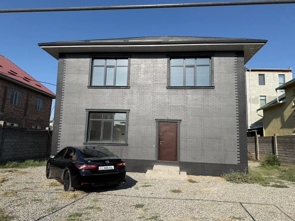 6 комнат и более, 280 м², 5 соток, Бишкек, Достук мкр Собственник