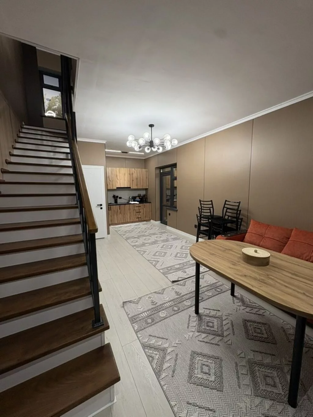 3 комнаты, 144 м², 2 соток, Бостери, Собственник