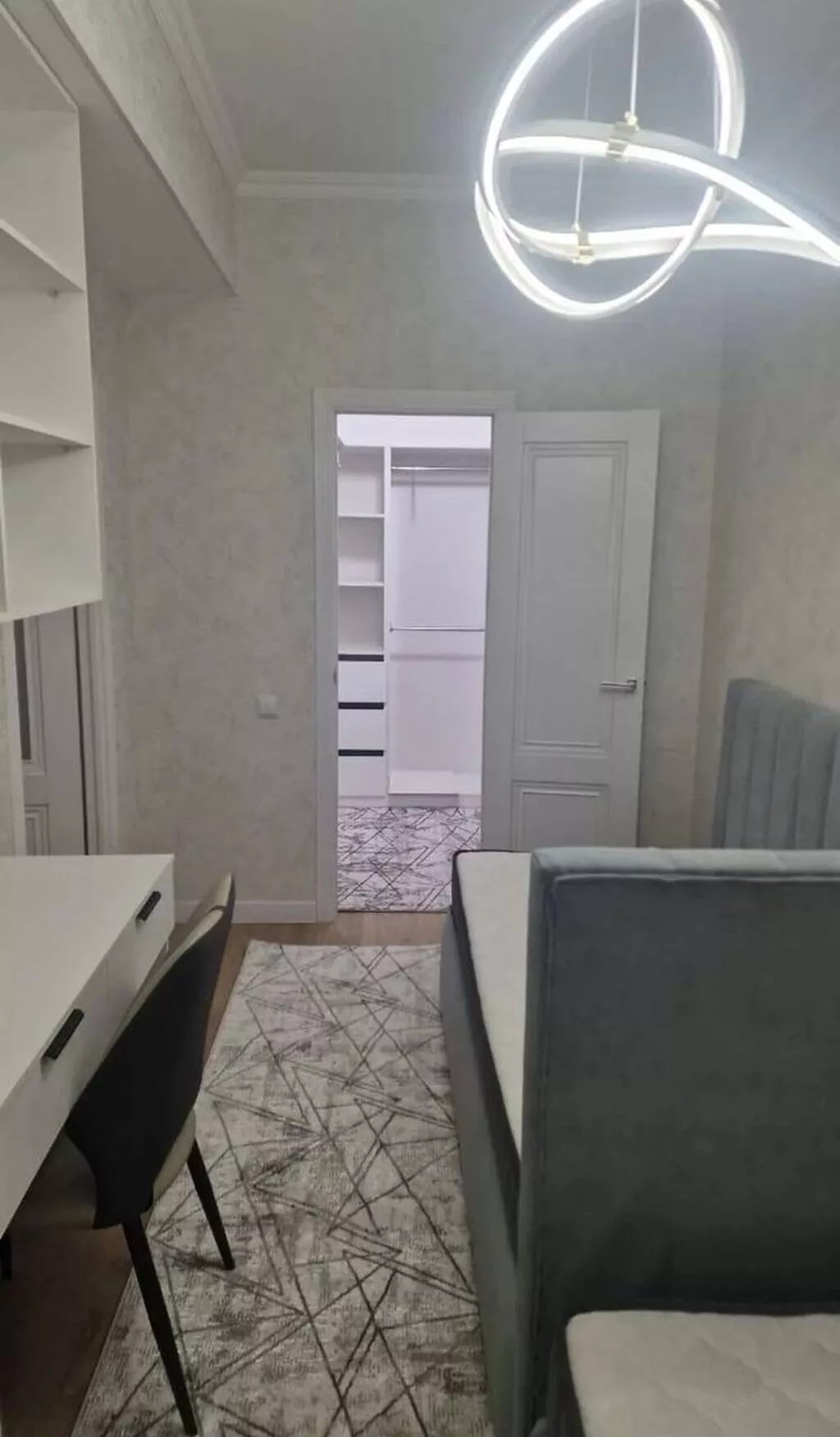 4 комнаты, 94 м², Юг-2 мкр Индивидуалка, 2 этаж, Свежий ремонт