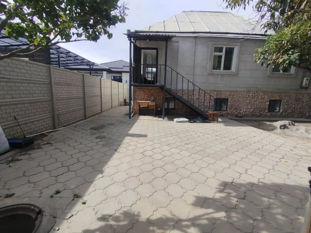 Продаю дом в Новопавловке не далеко от трассы по все вопросам
