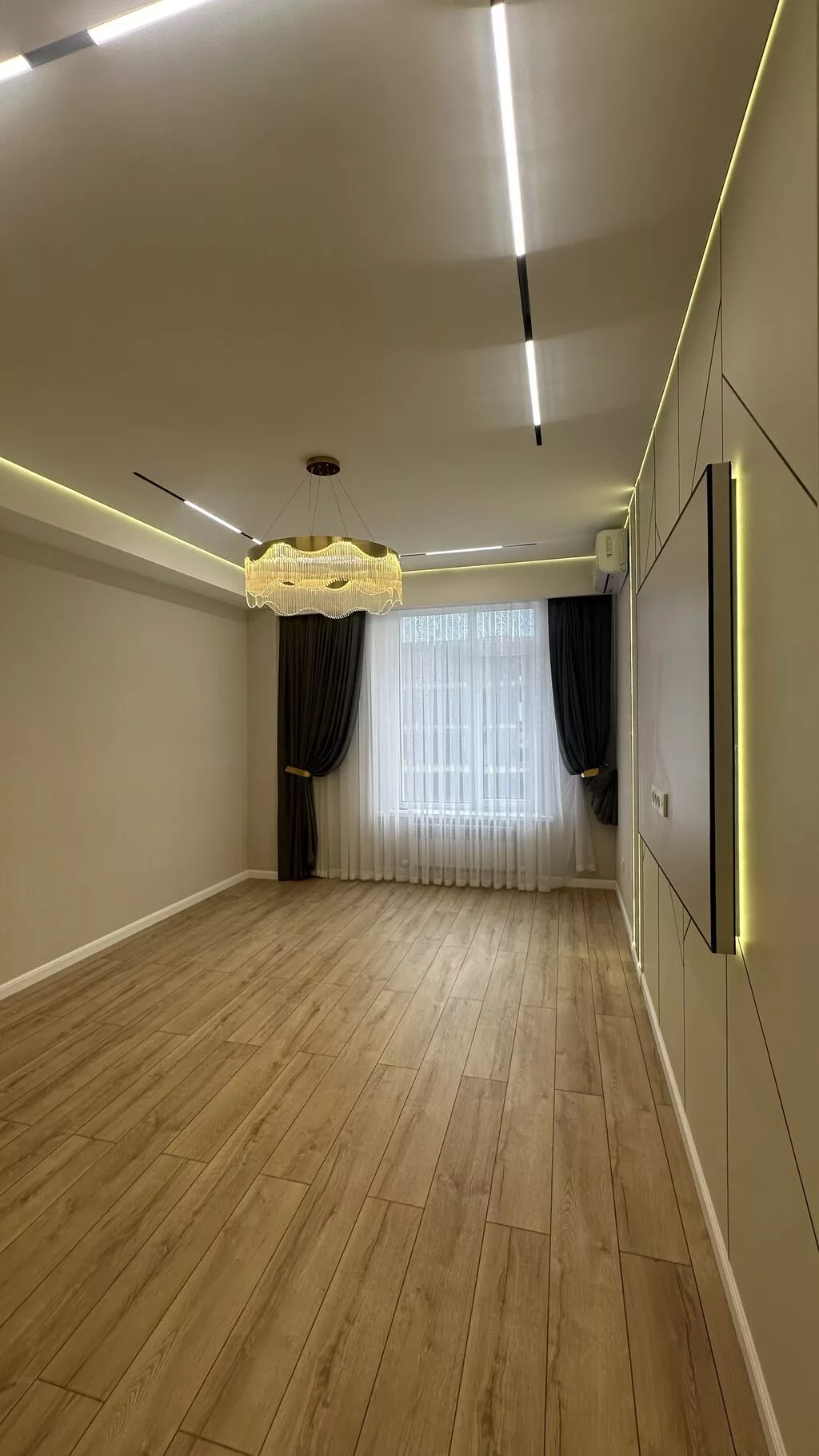 1 комната, 35 м², Восток-5 мкр Элитка, 8 этаж, ПСО (под самоотделку)